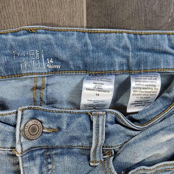 Women's Blue Jeans - Picture 2 of 5